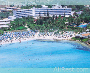 Nissi Beach Holiday Resort 2